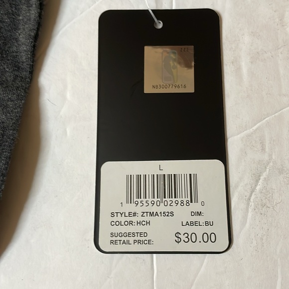 NBA Basketball Gray short sleeve t shirt size large - Picture 6 of 6